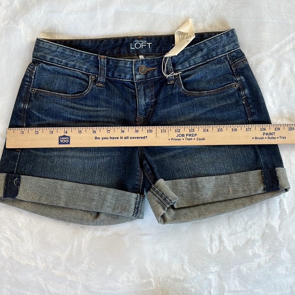 LOFT ROLLUP DENIM SHORTS - Picture 10 of 16